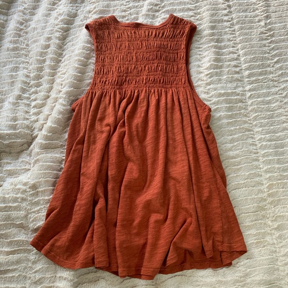 Universal Thread Sleeveless Top - Picture 2 of 5